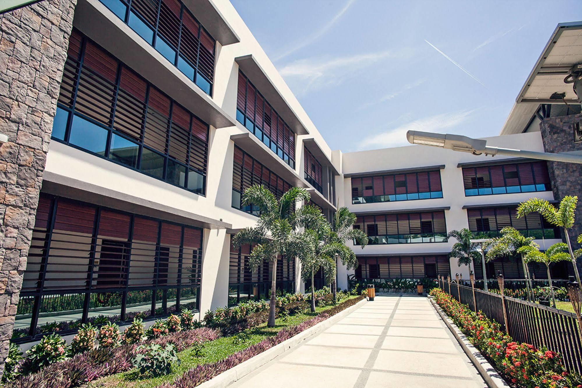 Laguna Hotel Port Moresby Exterior photo